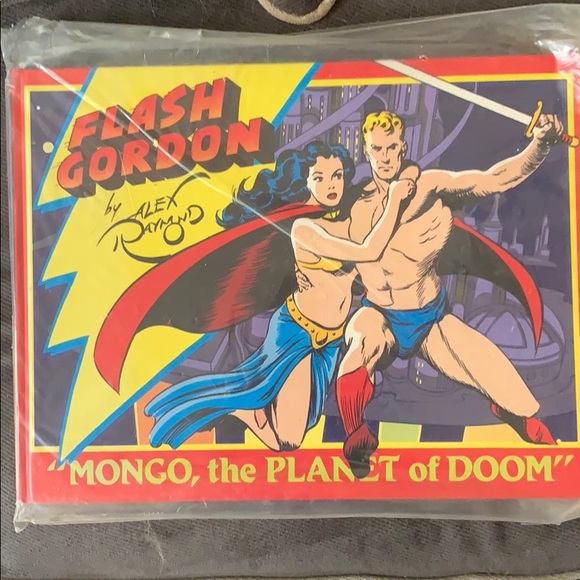 Collectors:  SOLD
No Longer Available

sealed signed Flash Gordon book. - Picture 1 of 2